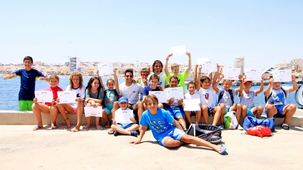 Cursos de Vela - Club Náutico Campello