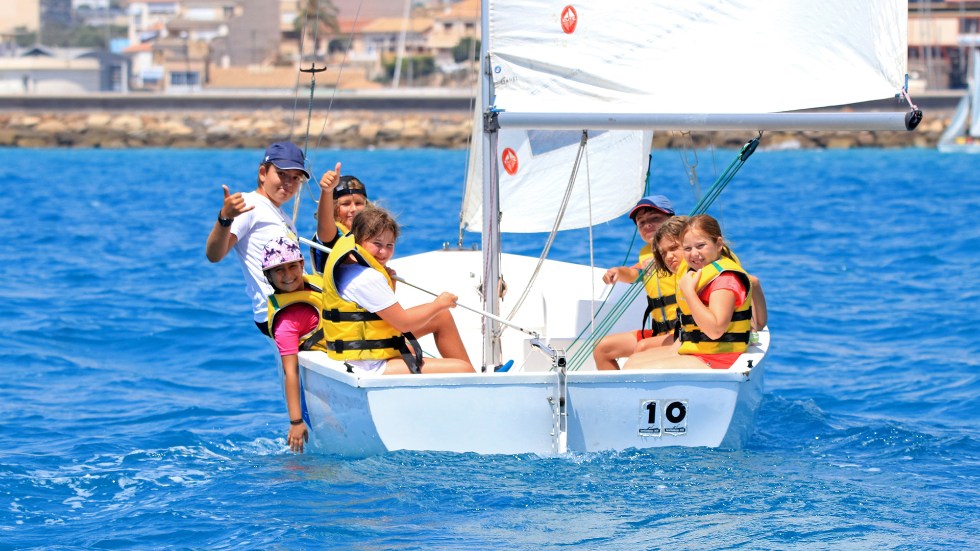 Escuela de Verano - Club Náutico Campello