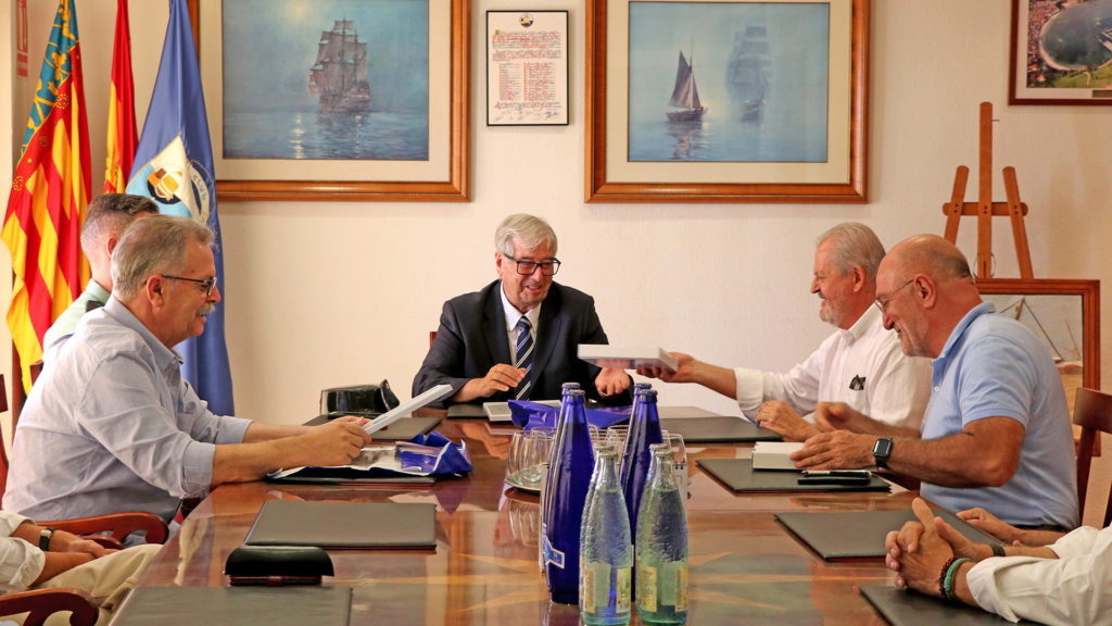 Reconocimiento Salvamento Marítimo - Club Náutico Campello
